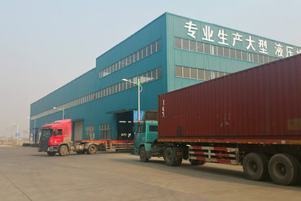 又一批出口剪板機(jī)，折彎?rùn)C(jī)，卷板機(jī) 發(fā)貨